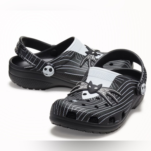 Crocs- "Nightmare Before Christmas" Classic Clog - Little Kids Size C11 - Picture 1 of 6